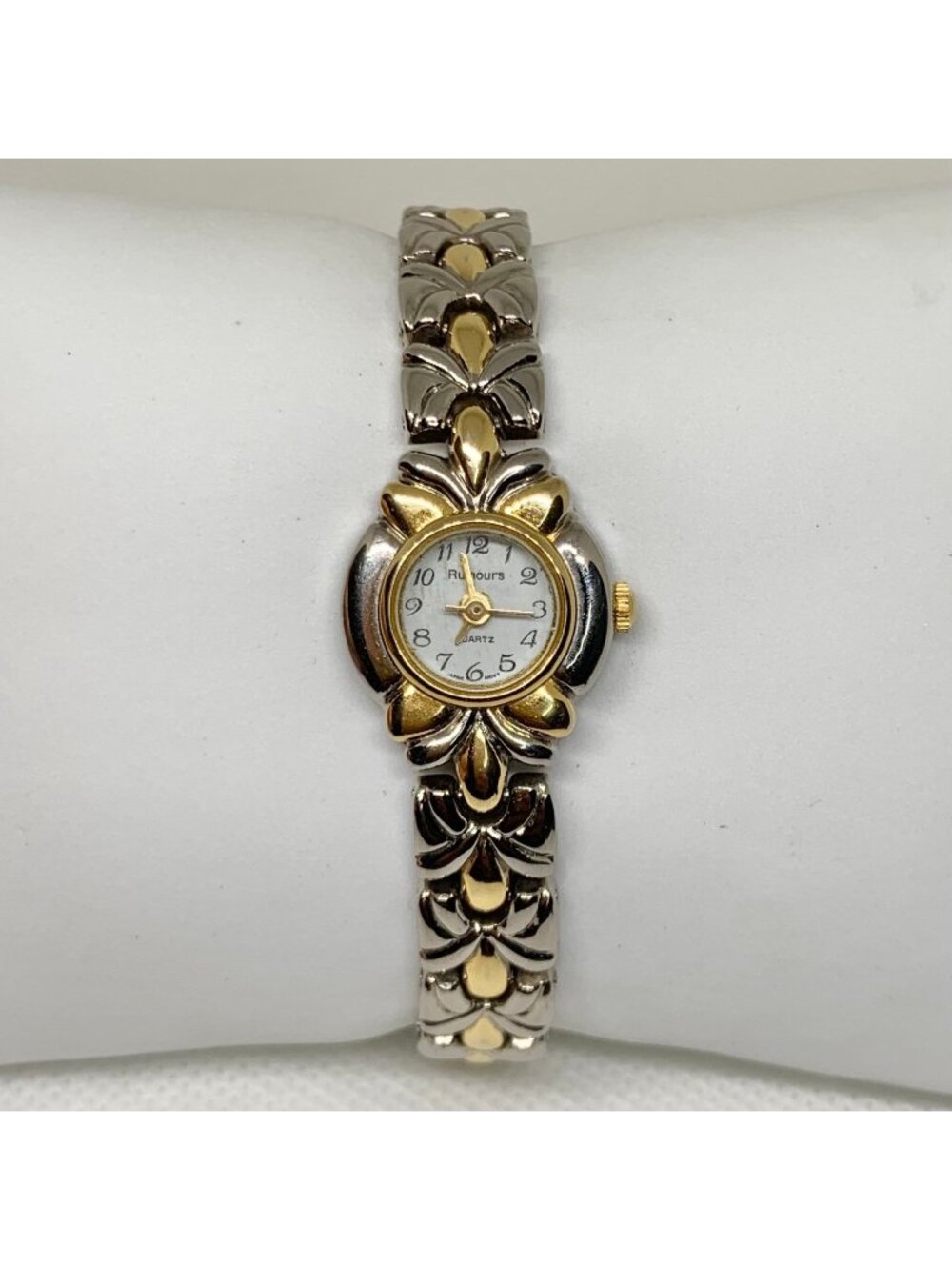 Rumours Japan Women’s two tone watch 19mm quartz analog up to 6.7” running